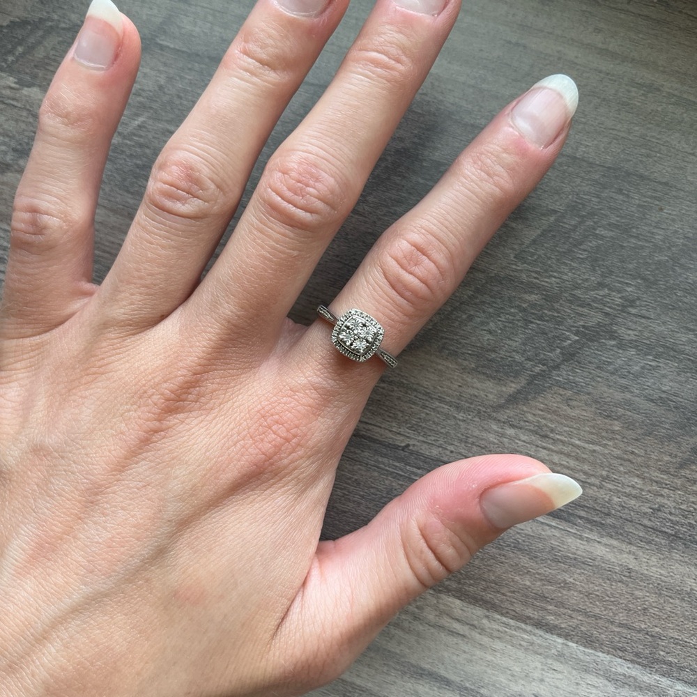 Sterling silver diamond ring